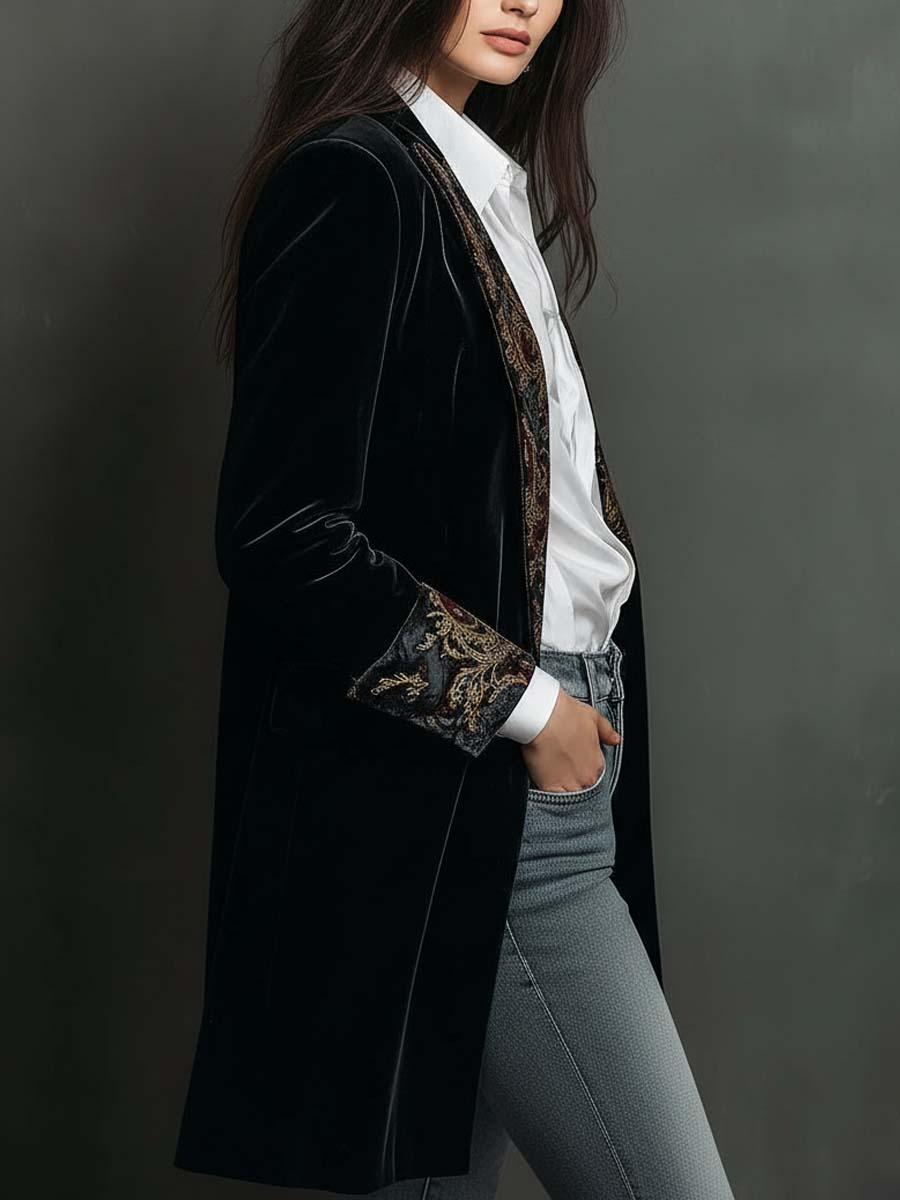 Léontine | Black Baroque Print Fitted Blazer