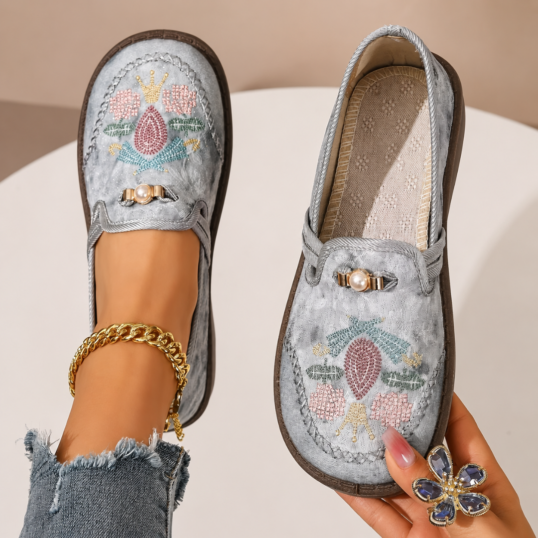 Kyra - Vintage Embroidered Comfort Loafers