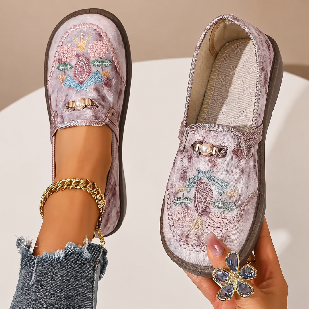 Kyra - Vintage Embroidered Comfort Loafers